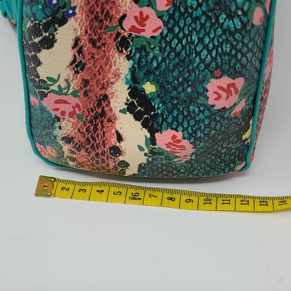 NWT BETSEY JOHNSON TURQUOSE - Picture 6 of 11